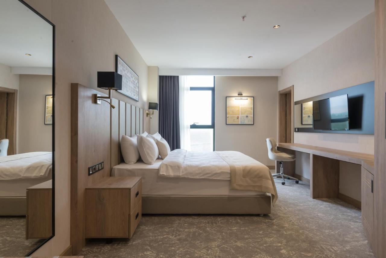 Ramada Plaza By Wyndham Batman Otel Dış mekan fotoğraf